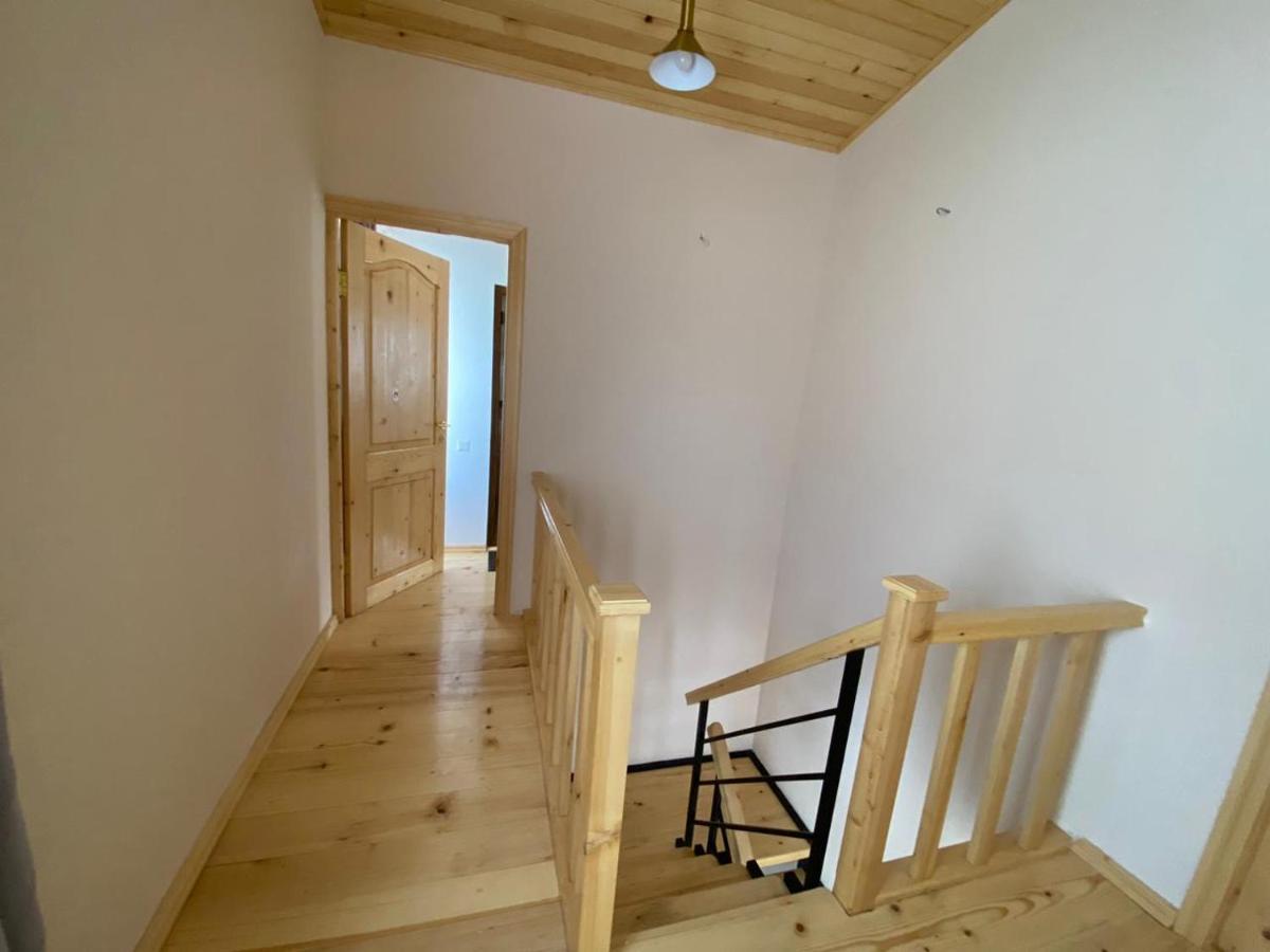Cottage Qel Местия Екстериор снимка
