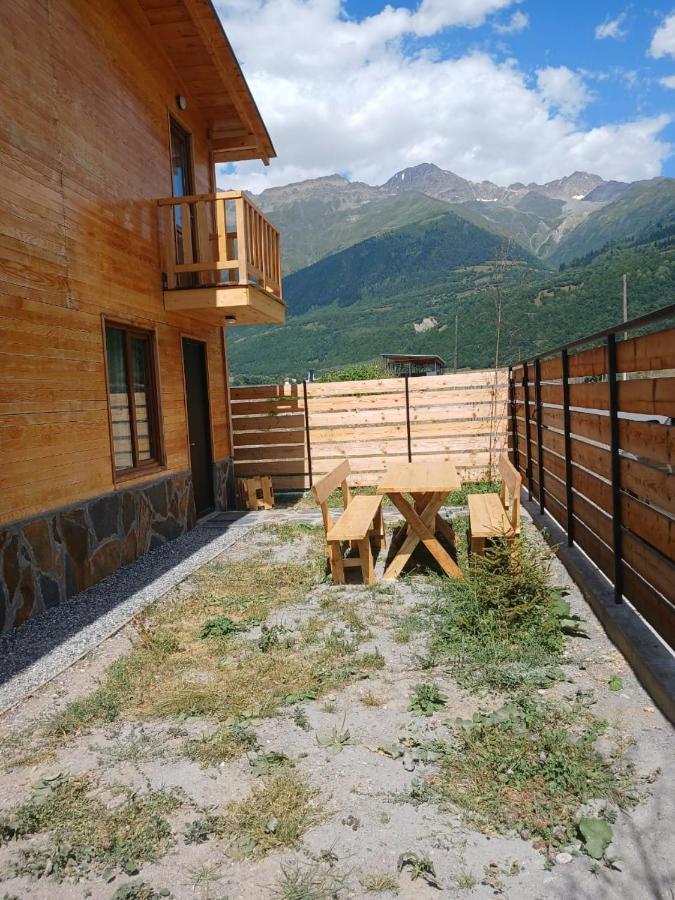 Cottage Qel Местия Екстериор снимка