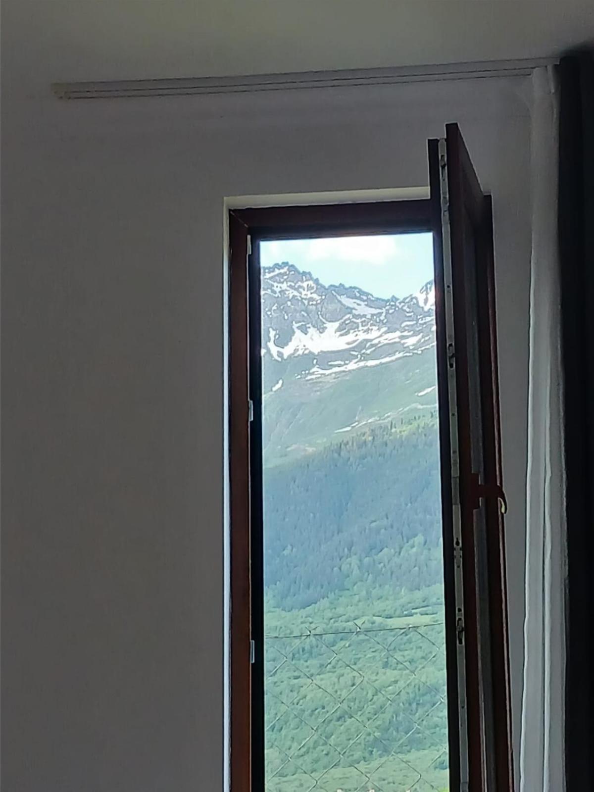 Cottage Qel Местия Стая снимка