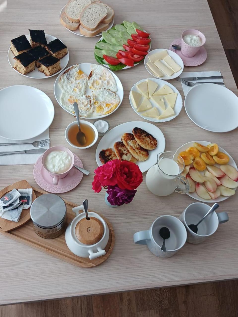 Cottage Qel Местия Екстериор снимка