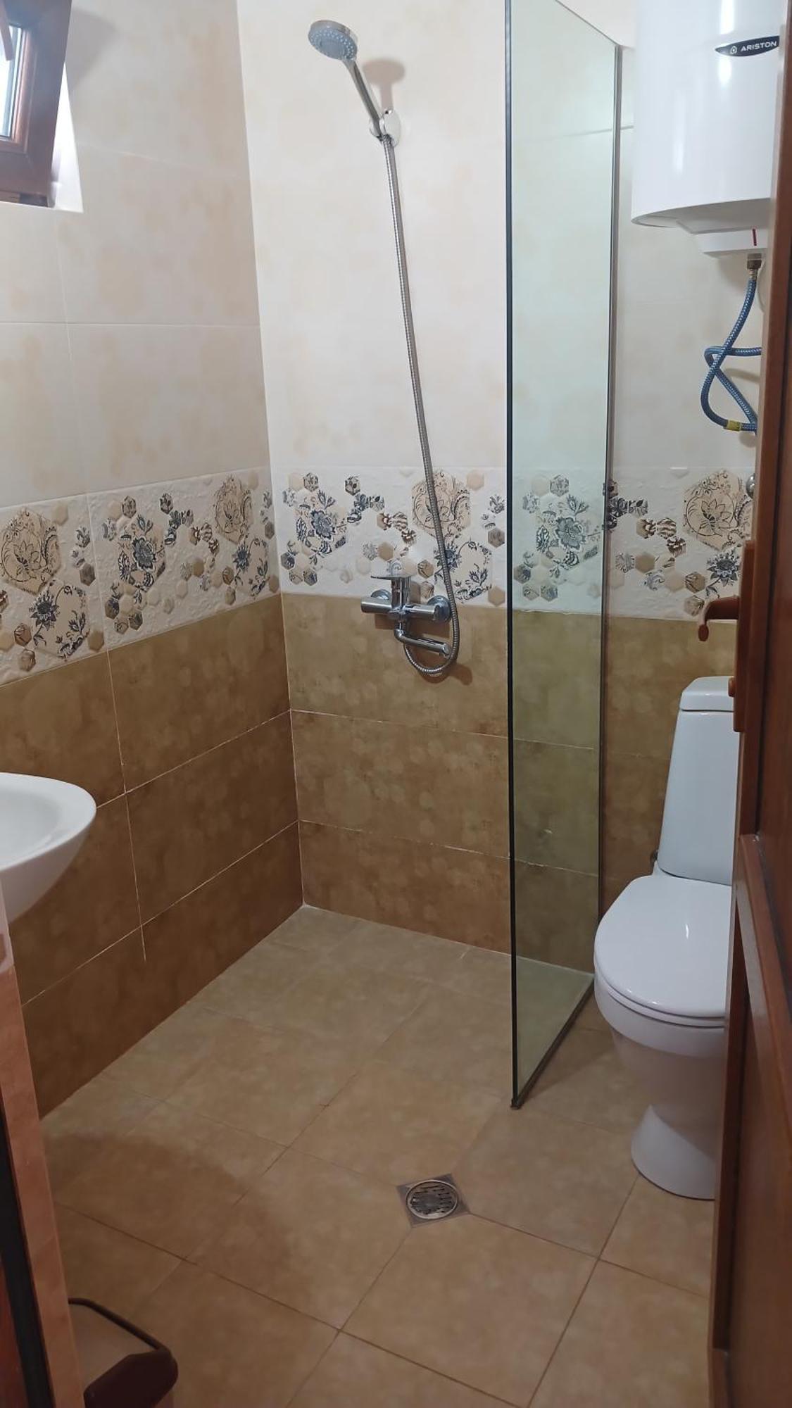 Cottage Qel Местия Стая снимка